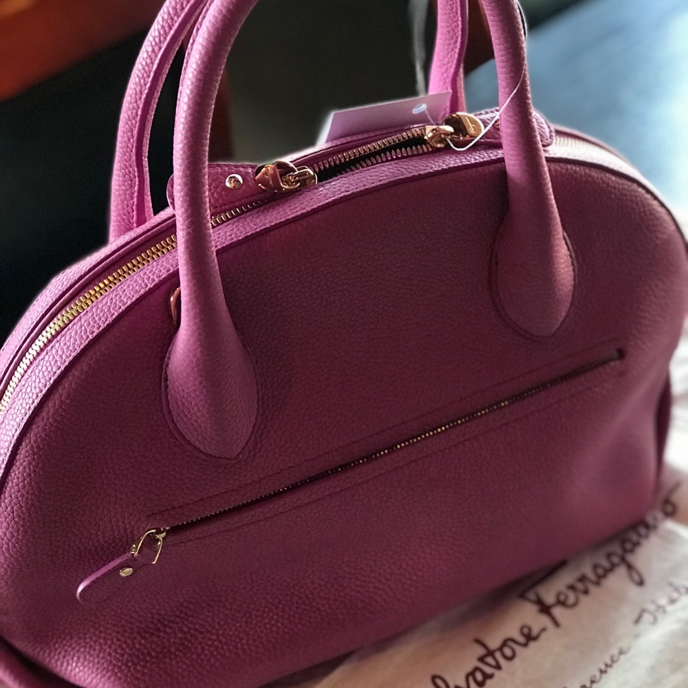 Salvatore Ferregamo style 21 E770/15" Calf